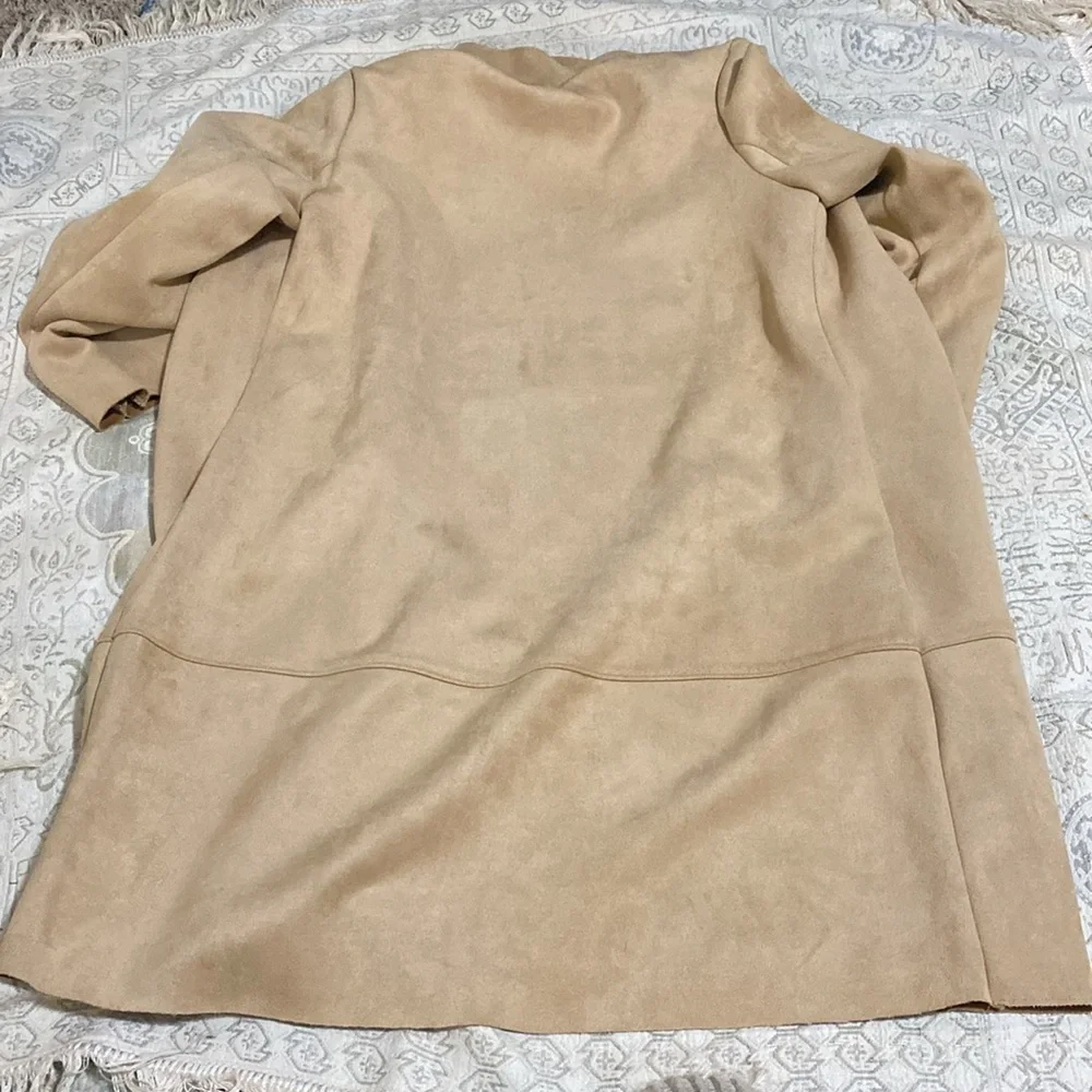 Mid length Jacket - Picture 6 of 6